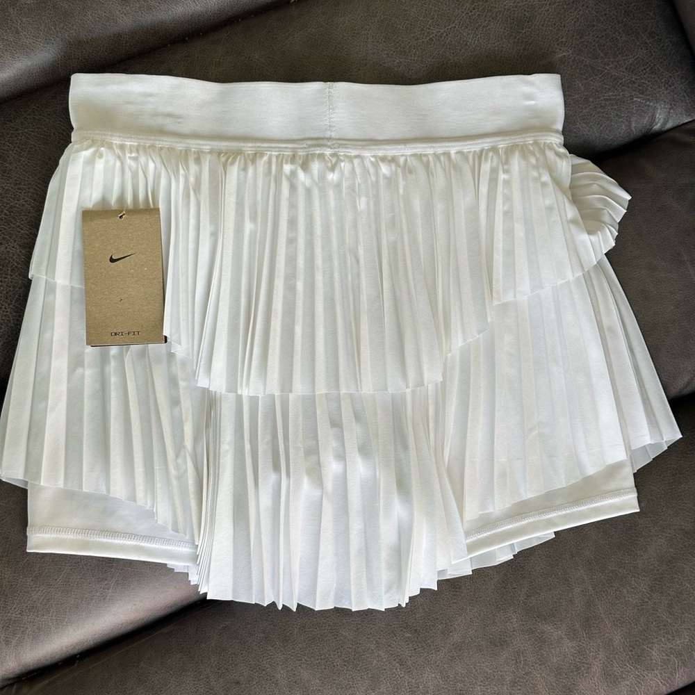 Nike Tennis Court Skirt Size M